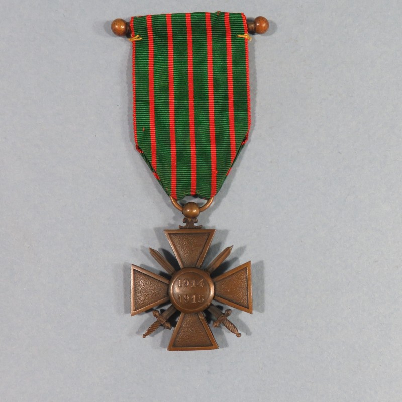 CROIX DE GUERRE 1914-1915 AVEC 1 PALME ET UNE ETOILE POUR CITATION A L'ORDRE DE L'ARMEE ET DU REGIMENT WAR CROSS 1914 1918