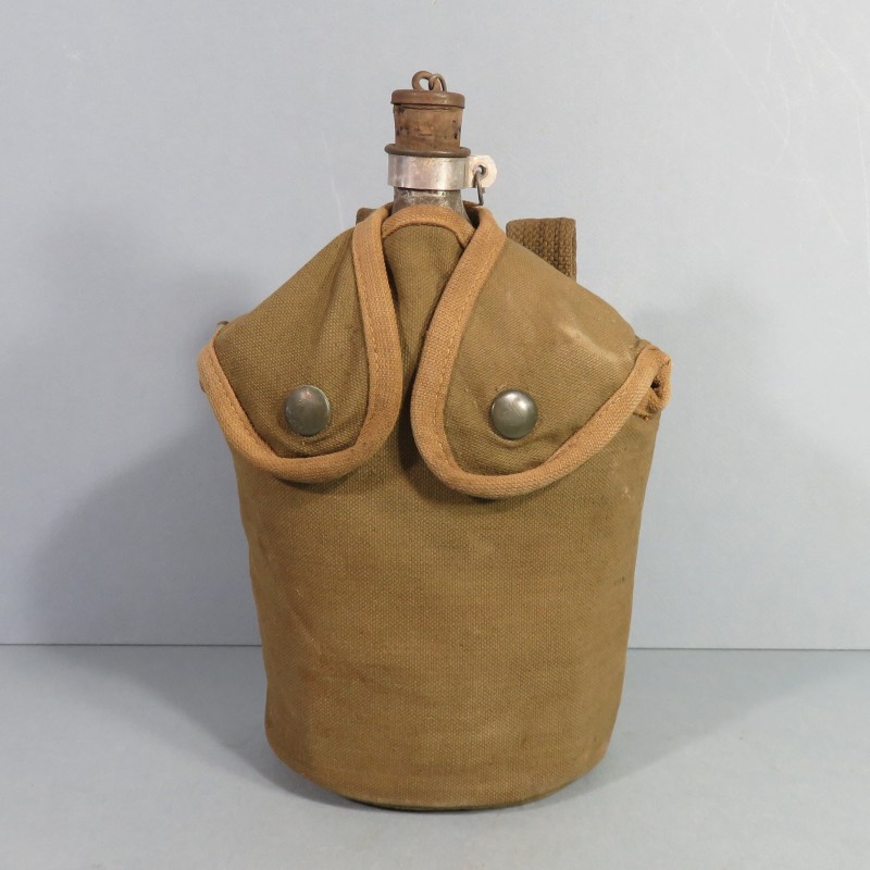 GOURDE ARMEE FRANCAISE INDOCHINE - ALGERIE MODELE 1947-51 COMPLETTE AVEC SON QUART DATE 1954