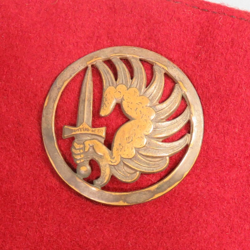 BERET ROUGE ANNEES MODELE 1947 1950 PARACHUTISTES COLONIAUX TAP INDOCHINE FABRICATION EN 3 PARTIES