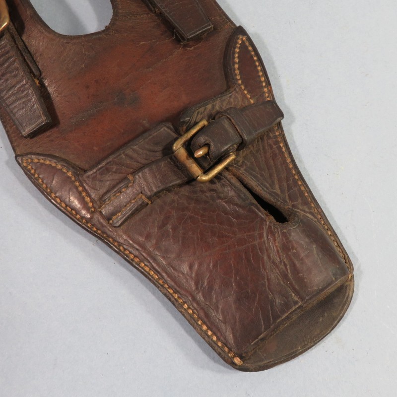 PORTE SABRE DE CAVALERIE MODELE 1884 EN CUIR MARRON COMPLET EQUIPEMENT SELLERIE