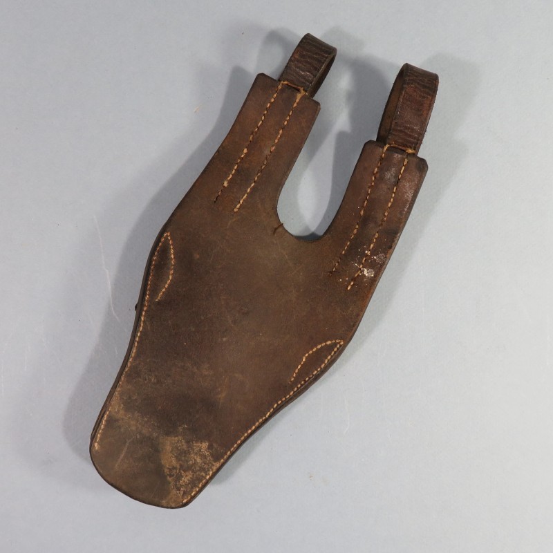PORTE SABRE DE CAVALERIE MODELE 1884 EN CUIR MARRON COMPLET EQUIPEMENT SELLERIE