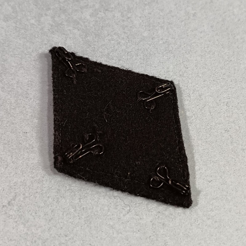 INSIGNE LOSANGE MODELE 1945 DU 1 er RCP REGIMENT DE CHASSEURS PARACHUTISTES 1950 1960
