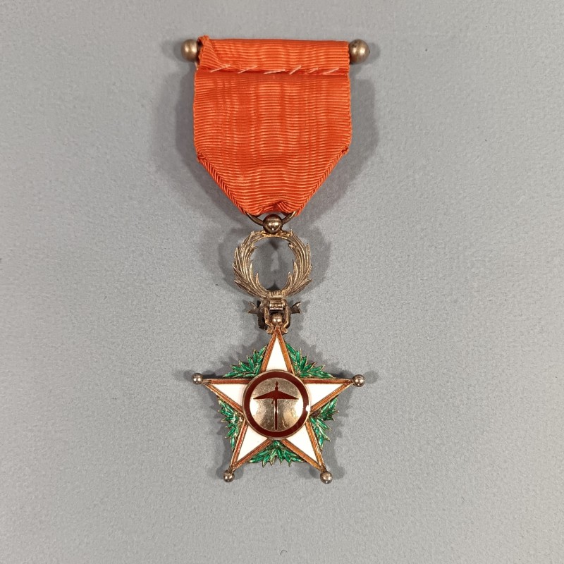 MAROC MEDAILLE D'OFFICIER DE L'ORDRE DU OUISSAM ALAOUITE EN COFFRET WISSAM ORDER OF MOROCCO OFFICER MEDAL