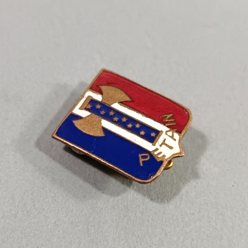 PETIT INSIGNE OU BOUTONNIERE PROPAGANDE OU SOUVENIR DU MARECHAL PETAIN 1940 1944 GVT DE VICHY