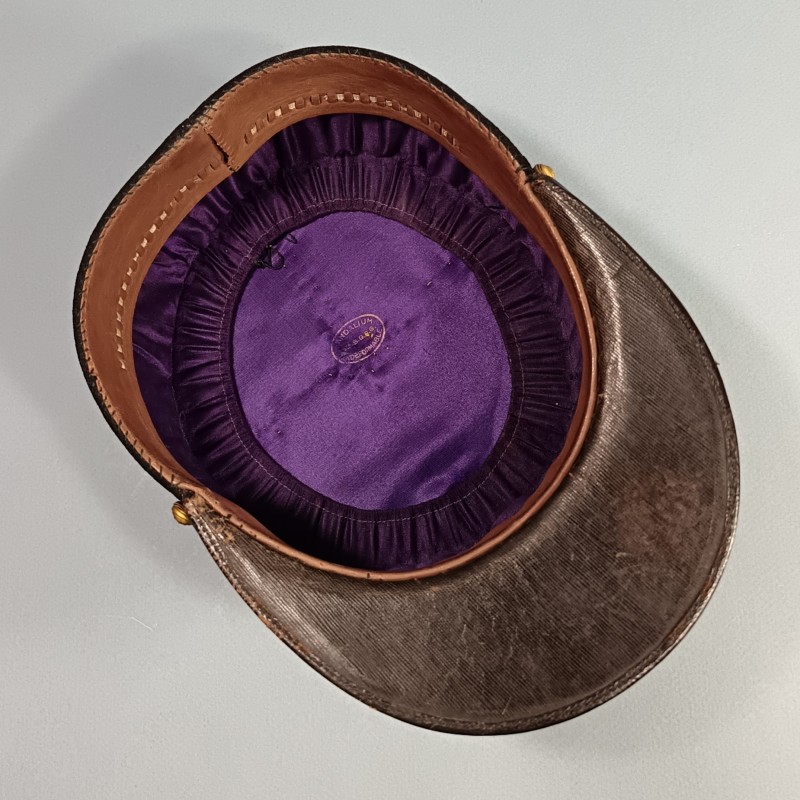 KEPI MODELE 1919 1931 DE COMMANDANT DE L'INFANTERIE ET DE L'ARTILLERIE COLONIALE ANNEES 1940 TAILLE 58