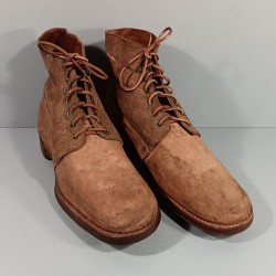 BRODEQUINS CHAUSSURES MILITAIRE EN CUIR MODELE 1917 TOUTES ARMES DATEES 1918 GRANDE TAILLE 30/4 44/45 NEUFS DE STOCK