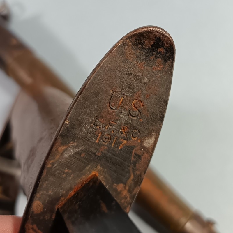 SUPERBE !! COUTEAU DE COMBAT US17 MODELE TRENCH KNIFE 1917 FABRICATION L.F. & C. FIGTH KNIFE WW1