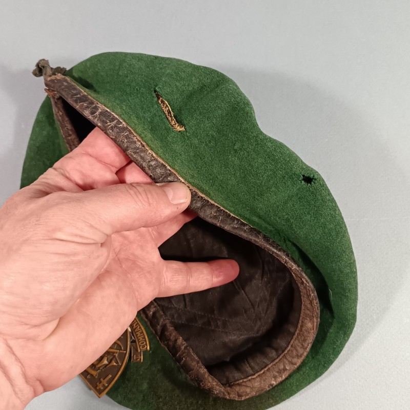 BERET VERT DES COMMANDOS MARINE COY INSIGNE PRECOCE ARTHUS BERTRAND PARIS ANNEAUX HORIZONTAUX TAILLE 56/57