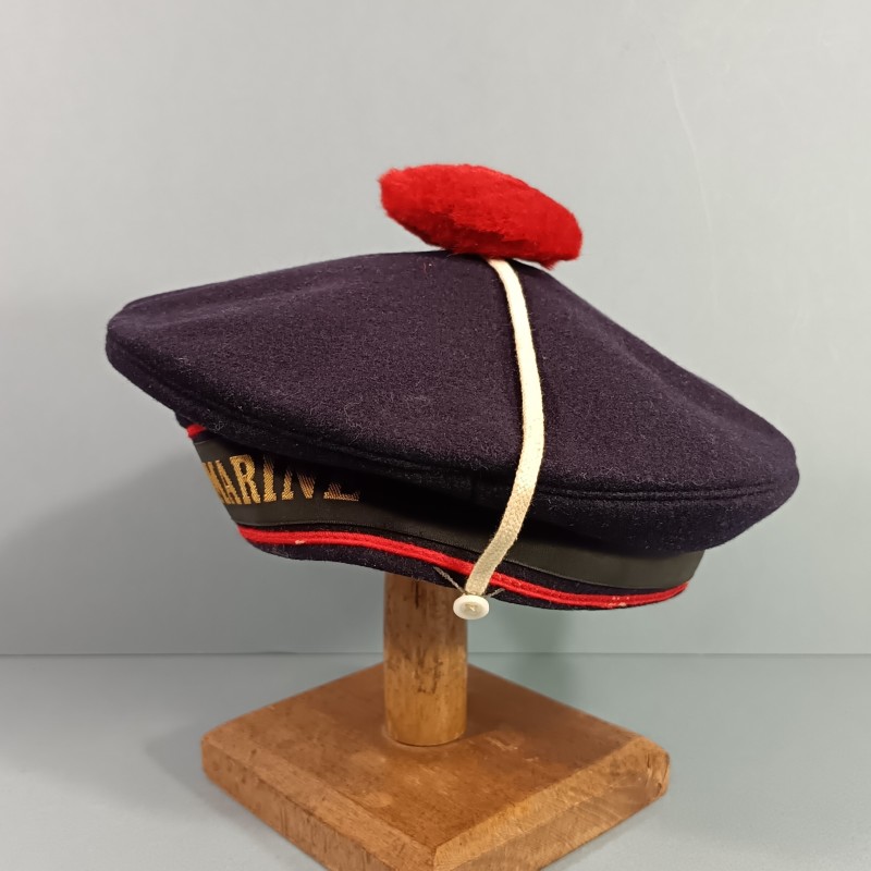 BACHI MARINE NATIONALE FRANCAISE AVEC BANDEAU DES COMMANDOS MARINE DATE 1955 TAILLE 57
