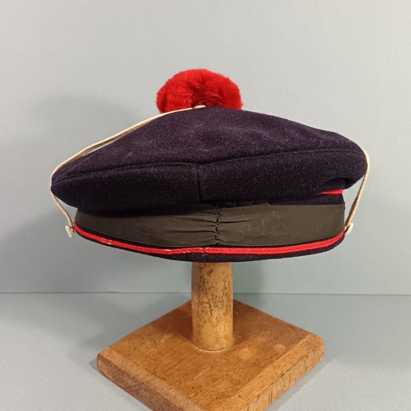 BACHI MARINE NATIONALE FRANCAISE AVEC BANDEAU DES COMMANDOS MARINE DATE 1955 TAILLE 57