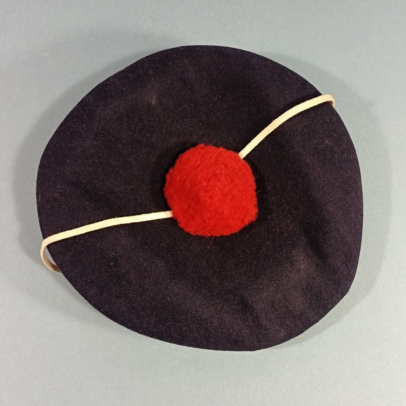 BACHI MARINE NATIONALE FRANCAISE AVEC BANDEAU DES COMMANDOS MARINE DATE 1955 TAILLE 57
