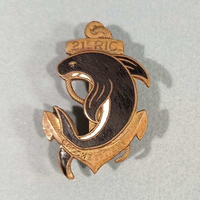INSIGNE MILITAIRE ARMEE DE LIBERATION 21 ème RIC REGIMENT D'INFANTERIE COLONIALE FABRICATION DRAGO PARIS RUE BERANGER
