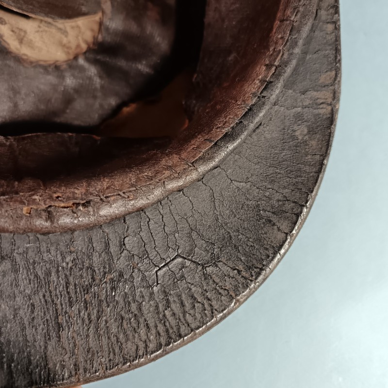 SUPERBE KEPI TROUPE DU 168 ème REGIMENT D'INFANTERIE DE LIGNE MODELE 1884 CHIFFRES ROUGES COUSUS JUGULAIRE TRESSEE TAILLE 57