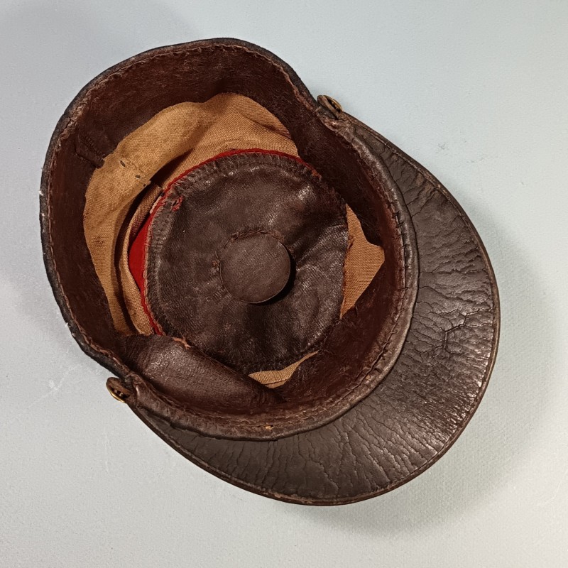 SUPERBE KEPI TROUPE DU 168 ème REGIMENT D'INFANTERIE DE LIGNE MODELE 1884 CHIFFRES ROUGES COUSUS JUGULAIRE TRESSEE TAILLE 57