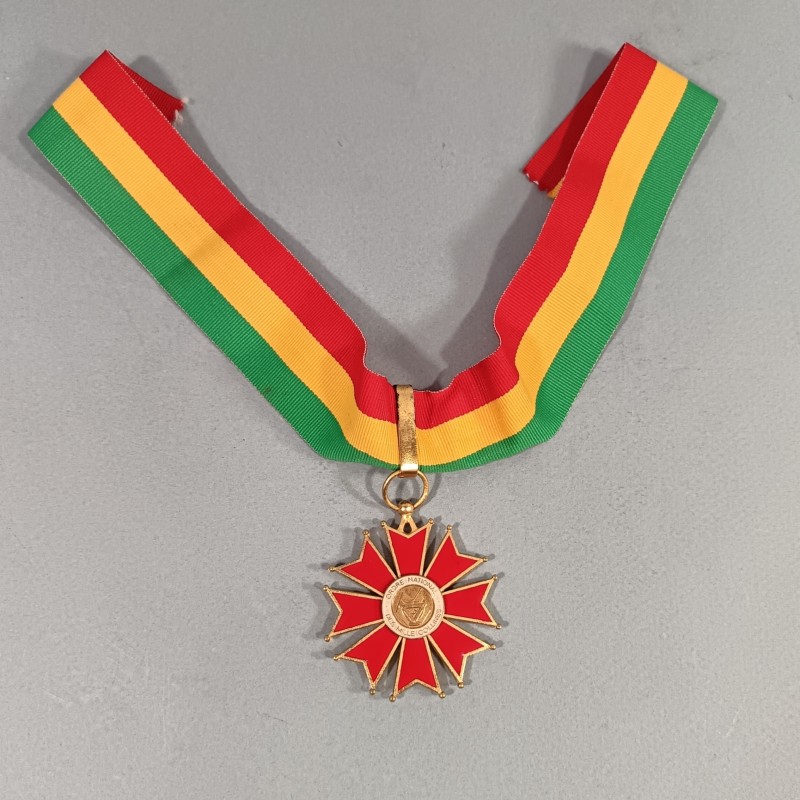 RWANDA MEDAILLE DE COMMANDEUR DE L'ORDRE DES MILLE COLLINES THOUSAND HILLS ORDER MEDAL