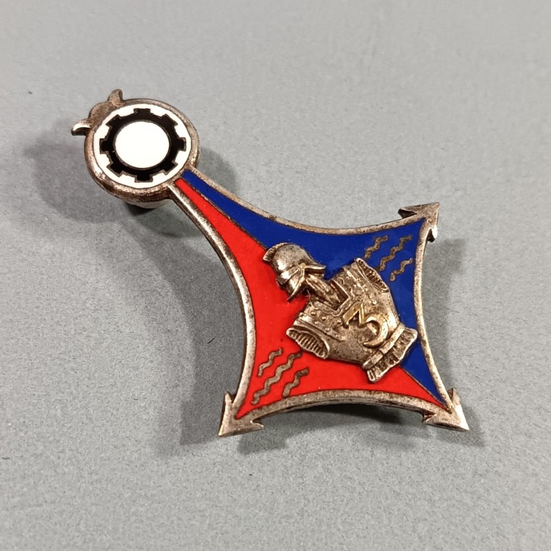 INSIGNE MILITAIRE 3 ème REGIMENT DU GENIE CROIX D'AGADES SAHARIEN FABRICATION CHOBILLON