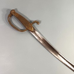 PETIT SABRE D'OFFICIER D'INFANTERIE DE TYPE EMPIRE FABRICATION EUROPEENNE PREMIERE MOITIE DU XIX ème SIECLE