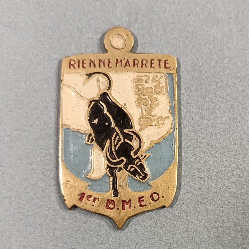 INSIGNE MILITAIRE 1 ER BMEO BATAILLON DE MARCHE EN EXTREME ORIENT FABRICATION EN ARGENT PEINTE LOCALE INDOCHINE