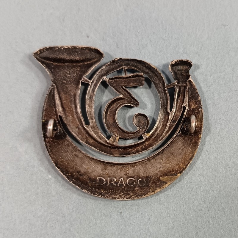INSIGNE MILITAIRE DU 3 ème REGIMENT DE CHASSEURS D'AFRIQUE 1 ERE ARMEE DE LIBERATION 1944 FABRICATION DRAGO