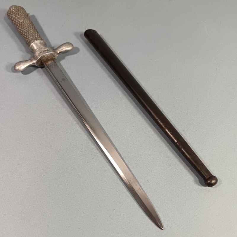 POIGNARD PRIME COUTEAU DE TRANCHEE DE LA MANUFACTURE D'ARMES & DE CYCLES DE ST ETIENNE GUERRE 1914 1918