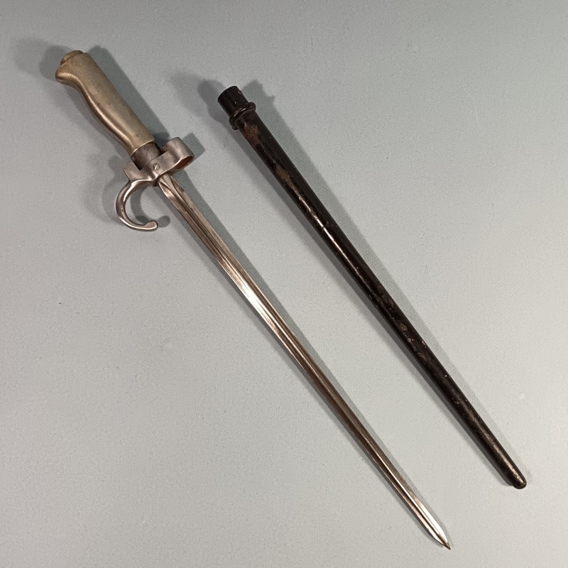 BAIONNETTE LEBEL MODELE 1886 - 93 RACCOURCIE OU MODIFIEE R35 AVEC QUILLON POIGNEE MAILLECHORT "LA ROSALIE"