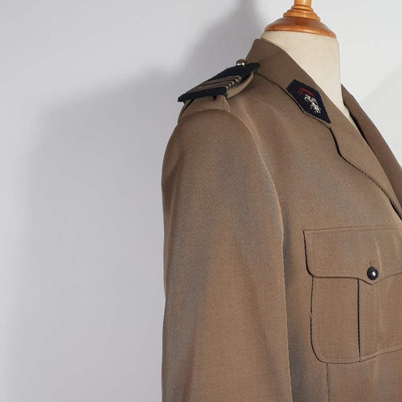 UNIFORME MODELE 1939 D'UN COLONEL DE CAVALERIE ETAT MAJOR VESTE ET PANTALON FABRICATION NOMINATIVE DATEE 1953
