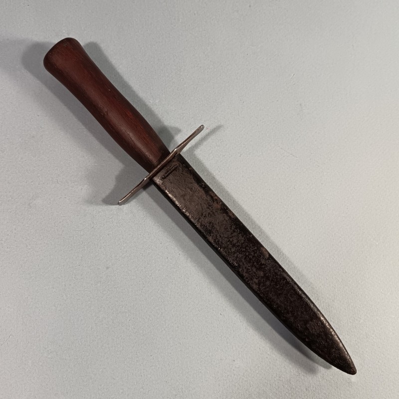 COUTEAU DE TRANCHEES VENGEUR DE 1870 FABRICATION MARQUEE GONON 41 GUERRE 1914 1918 NETTOYEUR DE TRANCHEES