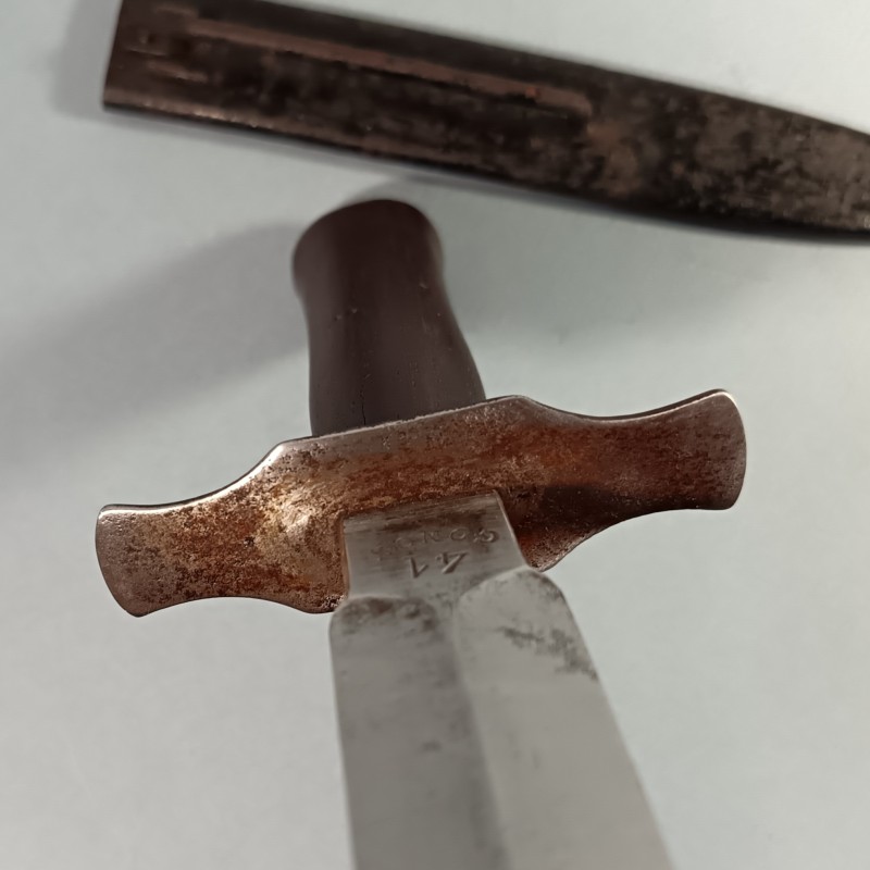 COUTEAU DE TRANCHEES VENGEUR DE 1870 FABRICATION MARQUEE GONON 41 GUERRE 1914 1918 NETTOYEUR DE TRANCHEES