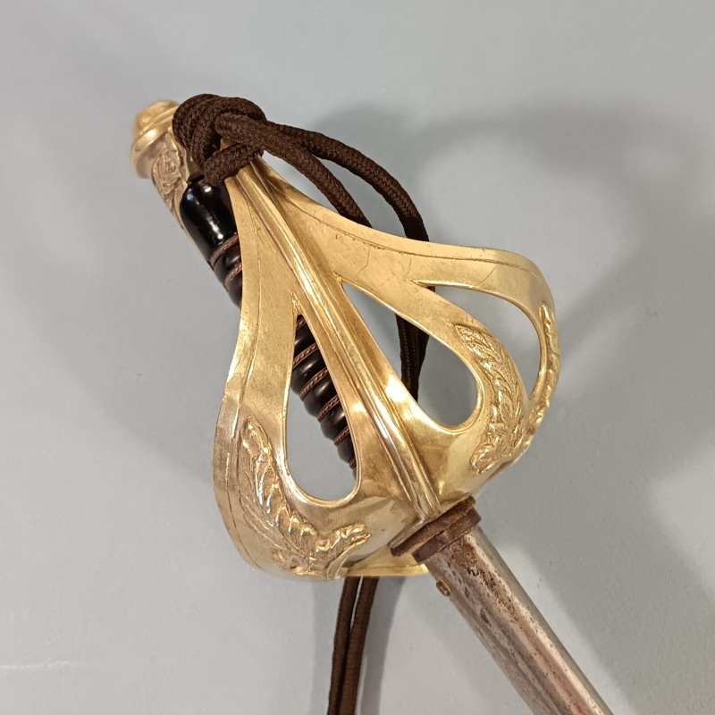 SABRE MODELE 1923 POUR OFFICIERS SUPERIEURS DE CAVALERIE MANUFACTURE BALP ST ETIENNE