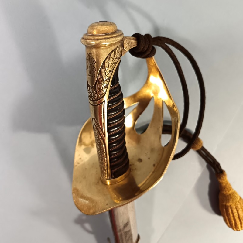 SABRE MODELE 1923 POUR OFFICIERS SUPERIEURS DE CAVALERIE MANUFACTURE BALP ST ETIENNE