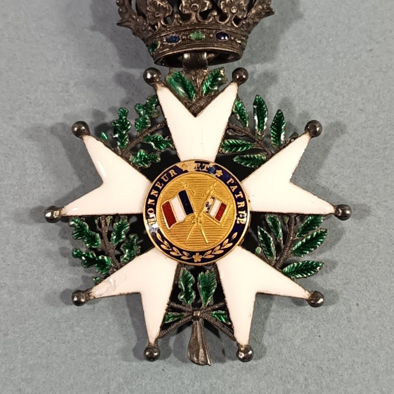FRANCE MEDAILLE DE CHEVALIER DE L'ORDRE DE LA LEGION D'HONNEUR MODELE MONARCHIE DE JUILLET 1830 1848 LOUIS PHILIPPE