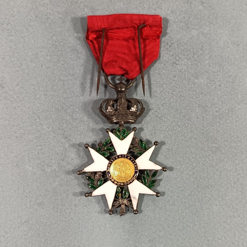 FRANCE MEDAILLE DE CHEVALIER DE L'ORDRE DE LA LEGION D'HONNEUR NAPOLEON III PRESIDENCE 1851 1852