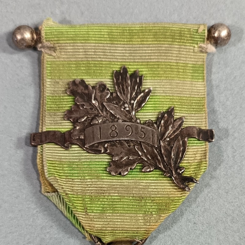 FRANCE MEDAILLE DE LA SECONDE EXPEDITION DE MADAGASCAR AVEC SA BARRETTE 1895 POUR LA CAMPAGNE DE 1894 A 1895