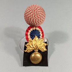 ATTRIBUT OU INSIGNE ET POMPON DE KEPI D'OFFICIERS ET ADJUDANTS MODELE 1886 OFFICIER D'INFANTERIE ET LEGION ETRANGERE