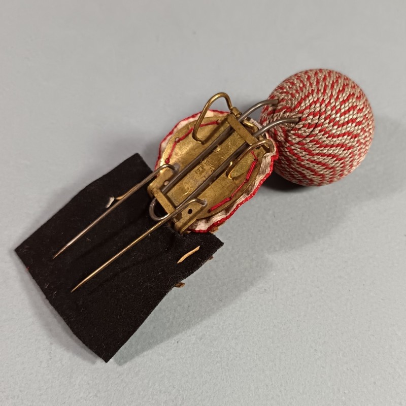 ATTRIBUT OU INSIGNE ET POMPON DE KEPI D'OFFICIERS ET ADJUDANTS MODELE 1886 OFFICIER D'INFANTERIE ET LEGION ETRANGERE