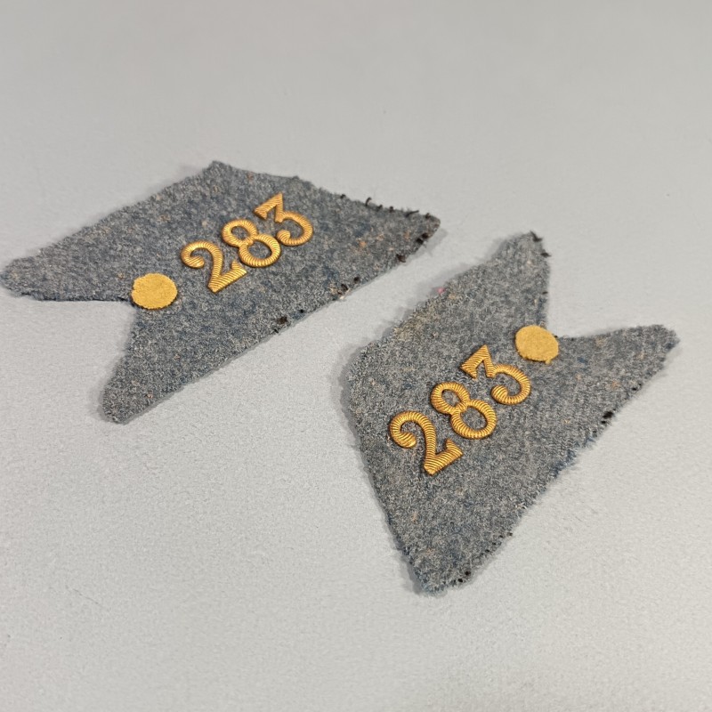 PAIRE DE PATTES DE COL DU 283 ème REGIMENT D'INFANTERIE RESERVE DU 83 ème RI VERDUN LA MARNE GUERRE 19141918