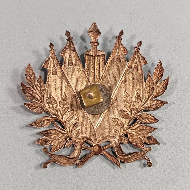 PLAQUE OU INSIGNE DE SHAKO OU GIBERNE D'OFFICIERS MODELE 1872 OFFICIER DES VETERINAIRES MILITAIRES