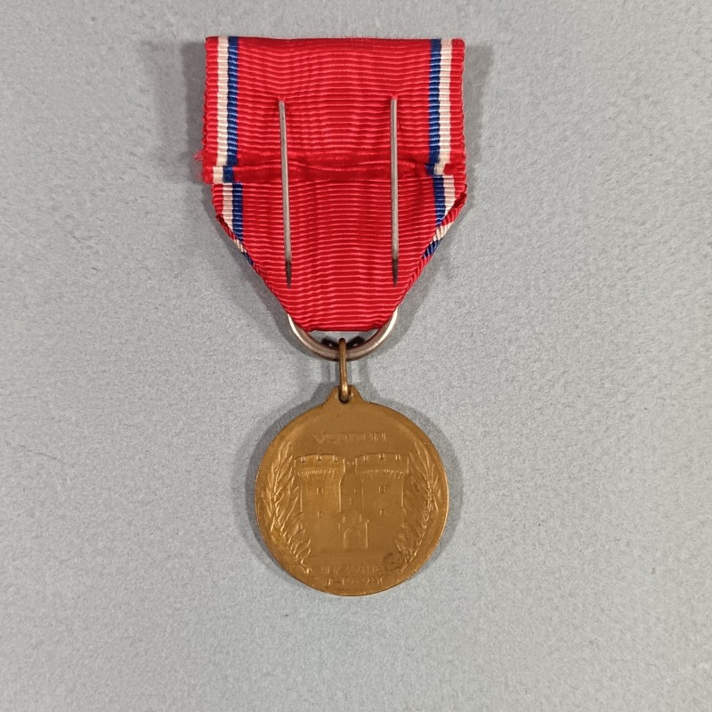 FRANCE MEDAILLE DE LA BATAILLE DE VERDUN ON NE PASSE PAS 21 FEVRIER 1916 PAR VERNIER