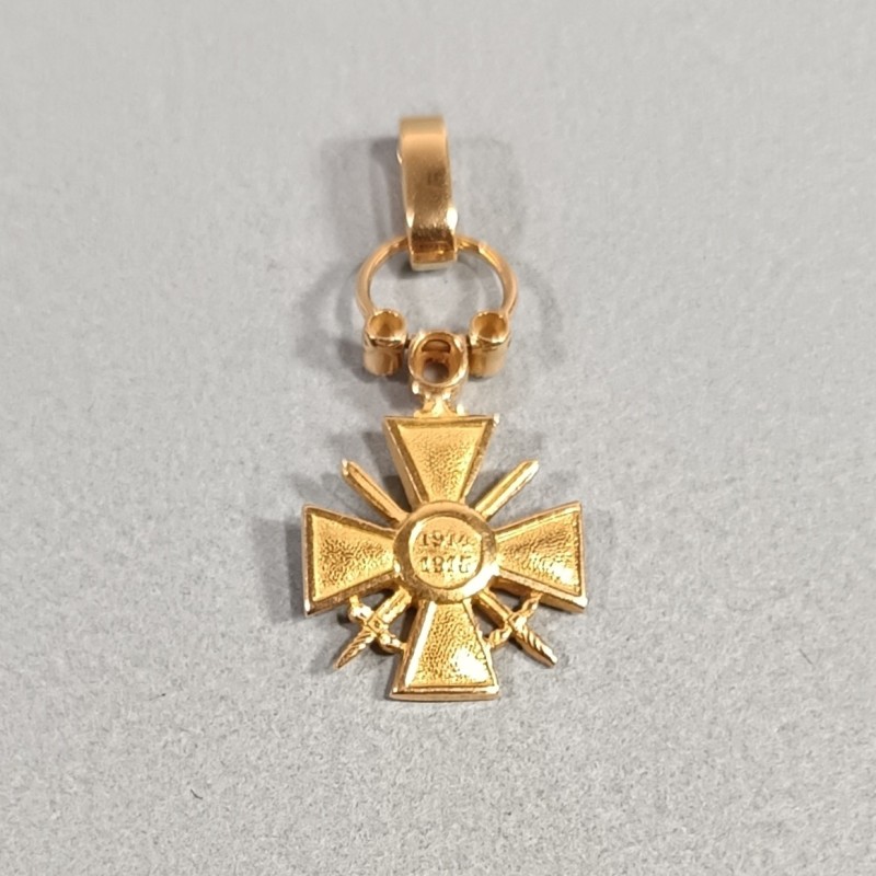 REDUCTION DE LA CROIX DE GUERRE EN OR ET BRILLANT AVEC LA DATE 1914 1915 AU DOS BIJOUX DE FEMME GUERRE 1914 1918