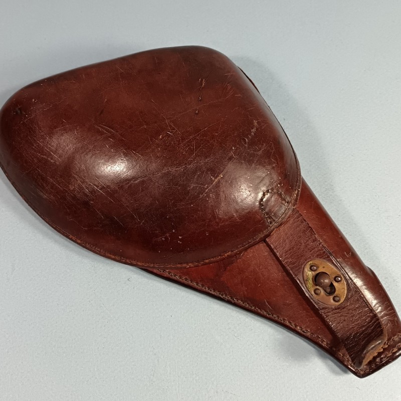 ETUI D'OFFICIER EN CUIR MARRON POUR REVOLVER D'ORDONNANCE ST ETIENNE MODELE 1892 ETUI " JAMBON "