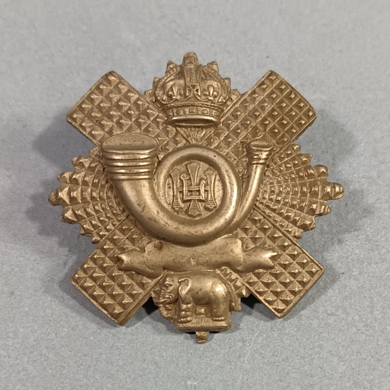 ARMEE ANGLAISE INSIGNE DE COIFFURE ECOSSAIS 1er BATAILLON DE VOLONTAIRE HIGHLAND LIGTH INFANTERY CAP BADGE