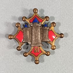 INSIGNE MILITAIRE DU 81 ème RIA REGIMENT D'INFANTERIE ALPINE FABRICATION DRAGO PARIS NICE 1940