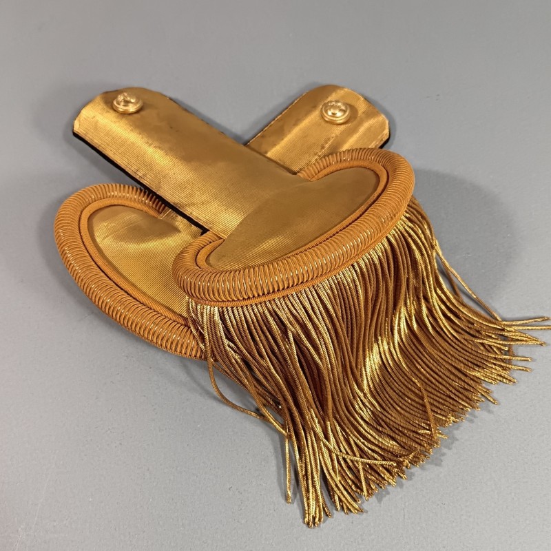 EPAULETTES DE LIEUTENANT OU SOUS LIEUTENANT OFFICIER D'INFANTERIE MODELE TROISIEME REPUBLIQUE 1900 1914 TENUE 1931