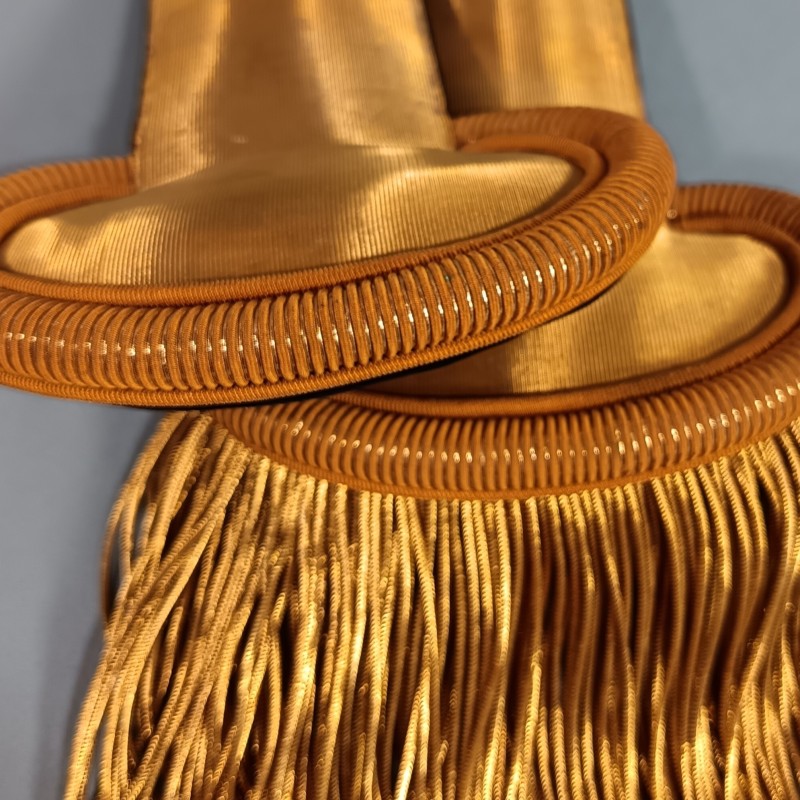 EPAULETTES DE LIEUTENANT OU SOUS LIEUTENANT OFFICIER D'INFANTERIE MODELE TROISIEME REPUBLIQUE 1900 1914 TENUE 1931