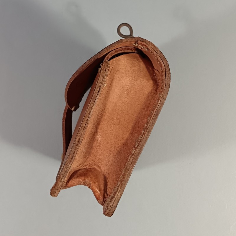 EQUIPEMENT FAUVE CARTOUCHIERE MODELE 1905 1916 CUIR COULEUR CLAIRE FABRICATION DATEE 1 er TRIMESTRE 1940 A LYON