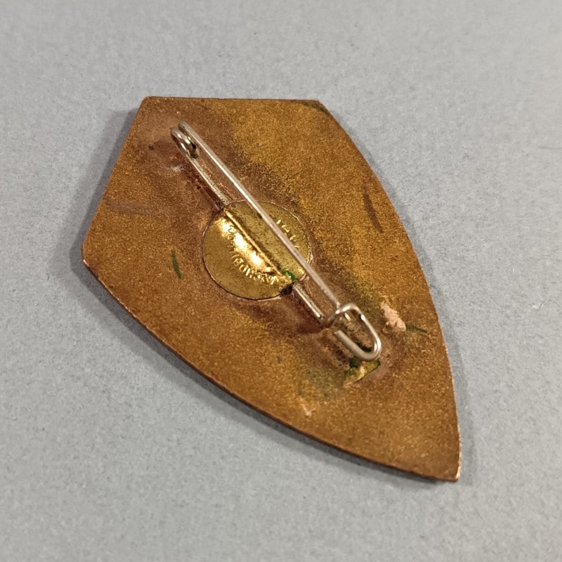 INSIGNE MILITAIRE 1 ère ARMEE GENIE ARMEE DE LIBERATION FABRICATION A. CHOBILLON PARIS 1944-1945