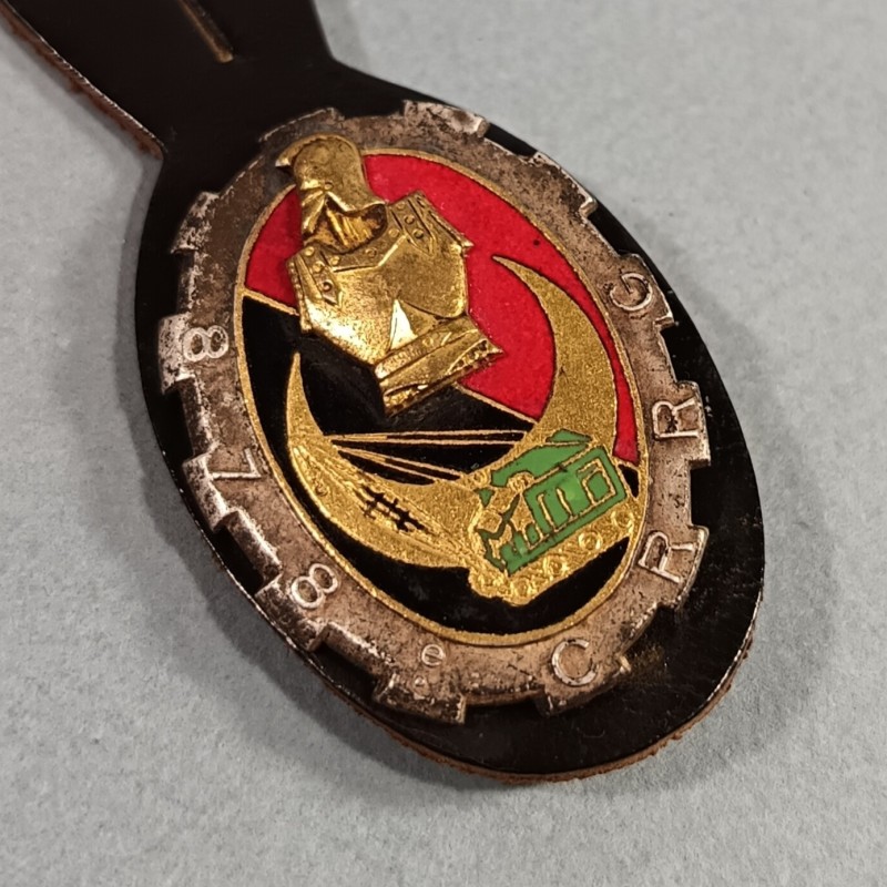 INSIGNE MILITAIRE 878 ème COMPAGNIE DE REPARATION ET DE RAVITAILLEMENT DU GENIE FABRICATION DRAGO PARIS G.1488