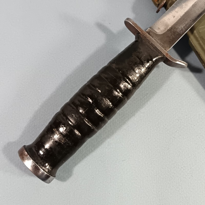 COUTEAU DE COMBAT USM3 UTICA MARQUAGE GARDE FOURREAU USM8  B.M.CO.