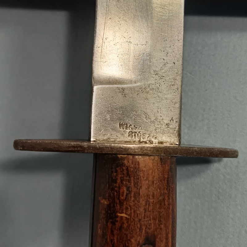 COUTEAU DE TRANCHEES AUTRICHIEN MODELE PREMIERE GUERRE 1914 - 1918 STURMTRUPPEN FABRICANT A IDENTIFIER !?