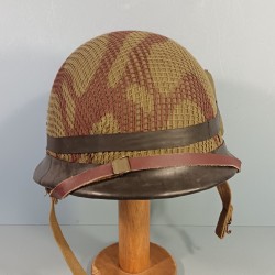 CASQUE FRANCAIS MODELE 1951 AVEC CAMOUFLAGE ET PANSEMENT ETAT NEUF DE STOCK LOURD HR - 1953 ET LINER MENESA 1953 + PANSEMENT